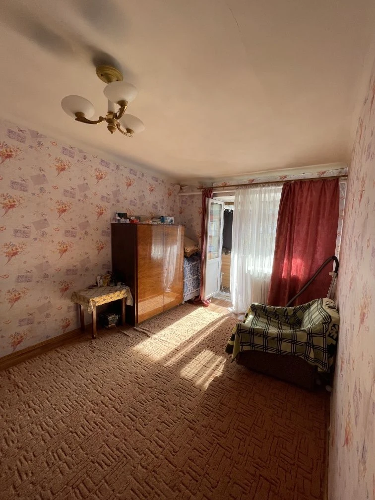 Urgent Sale: 1-Bedroom Apartment in the Center