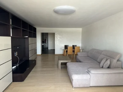 Sale or long-term rental. 3-bedroom apartment 150 m²