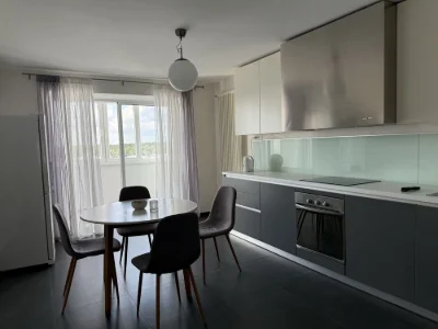 Sale or long-term rental. 3-bedroom apartment 150 m²