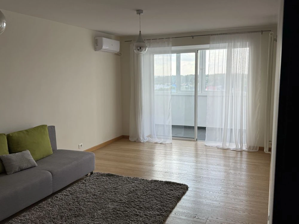 Sale or long-term rental. 3-bedroom apartment 150 m²