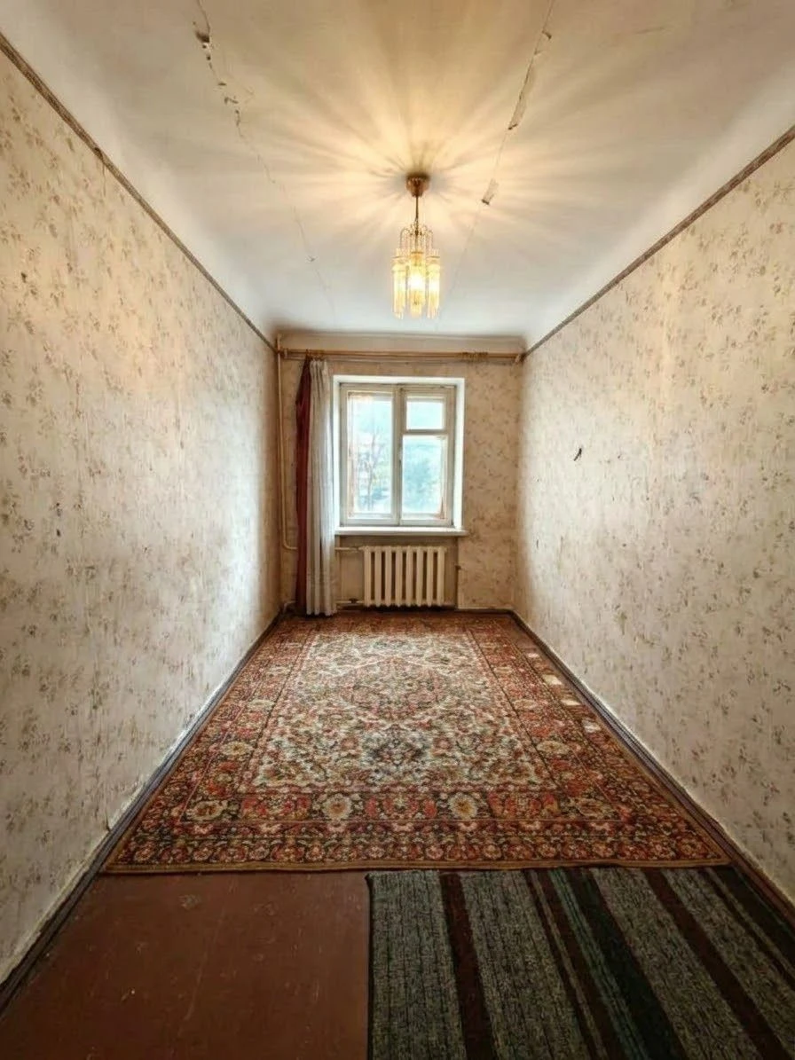 Продається 3-кімнатна квартира на бульвар Студенський