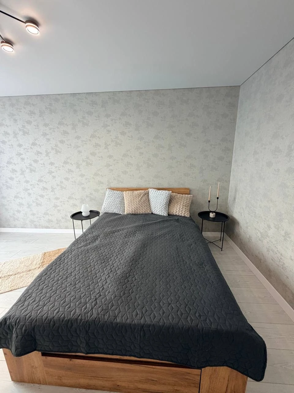 Продаж 1-кімнатного квартири, 61 м.кв., вулиця Рудненська