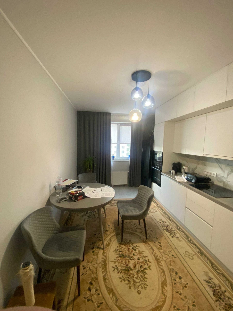 3-room apartment with designer renovation! Syretski Sady Residential Complex