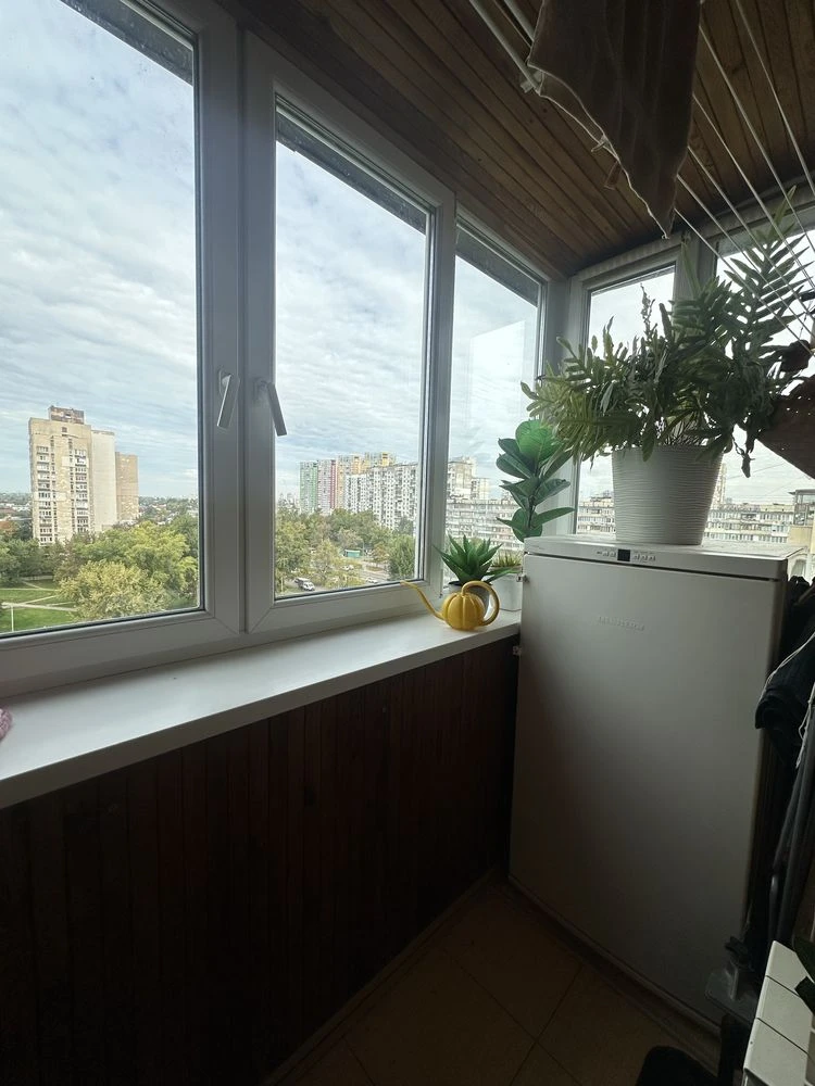 3к Шептицького 3, метро Лівобережна, Дніпровський р-н