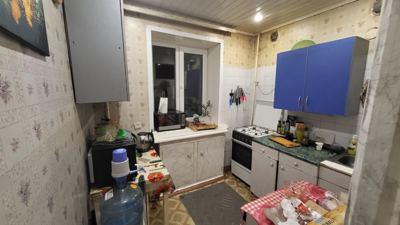 Продам 2-кімнатну квартиру на Фортечній