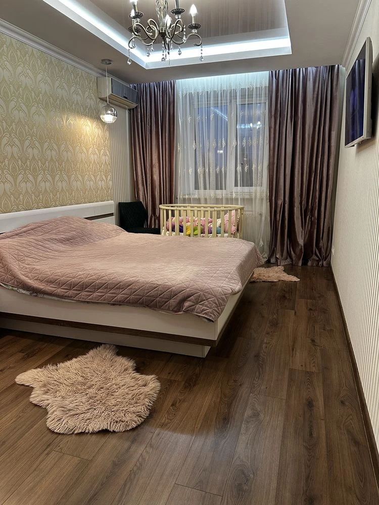 Просторная 2-комнатная квартира 67 м², в доме есть убежище