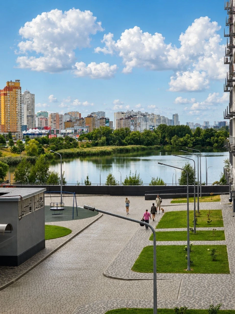 Сдается 1-комнатная квартира в ЖК "Лебединый", 4 этаж