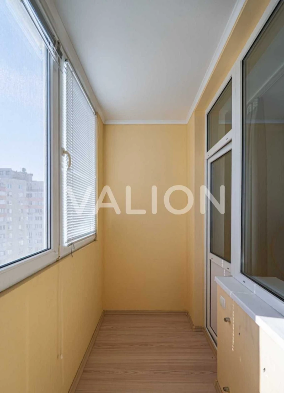 For Sale 3-room apartment, Vasyl Kasiyana Street, 2/1, Holosiiv.