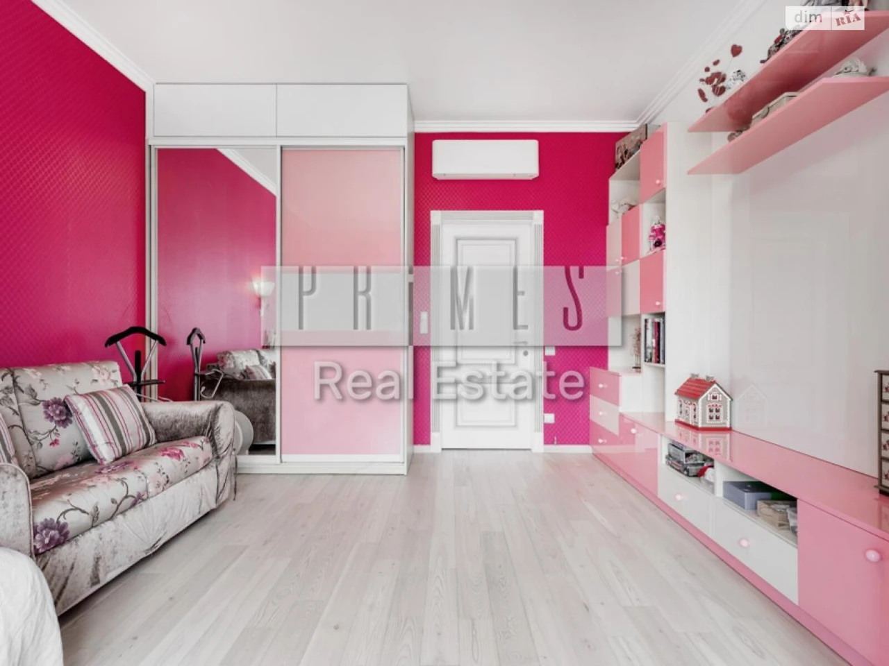 Long-Term Rental Apartment Black Mountain