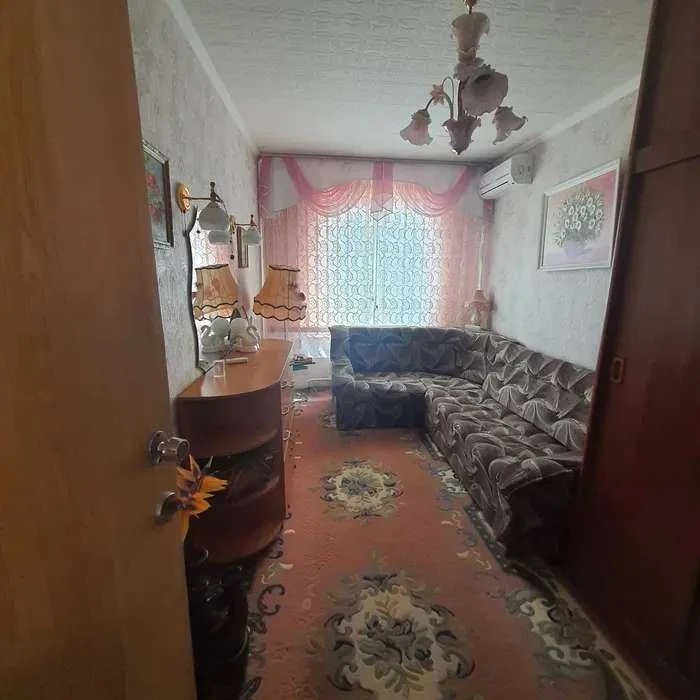 2х комнатная квартира с ремонтом на Юхновского, рядом с парк
