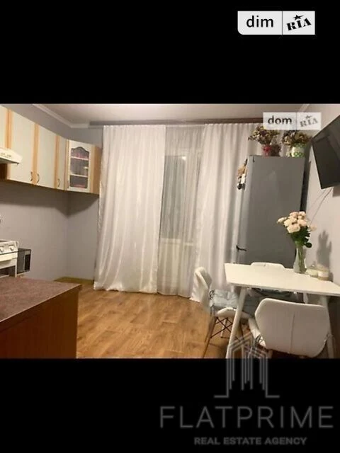 Продаж 1к квартири 54.3 кв. м на вул. Миколи Закревського 97
