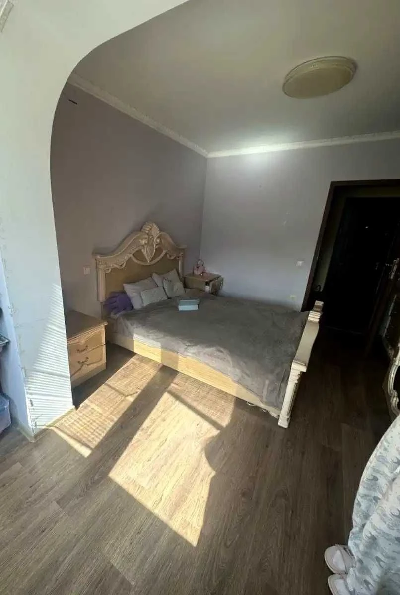 Продаж 2 кімн квартири на Каскаді (вул. Миколайчука), 7 пове