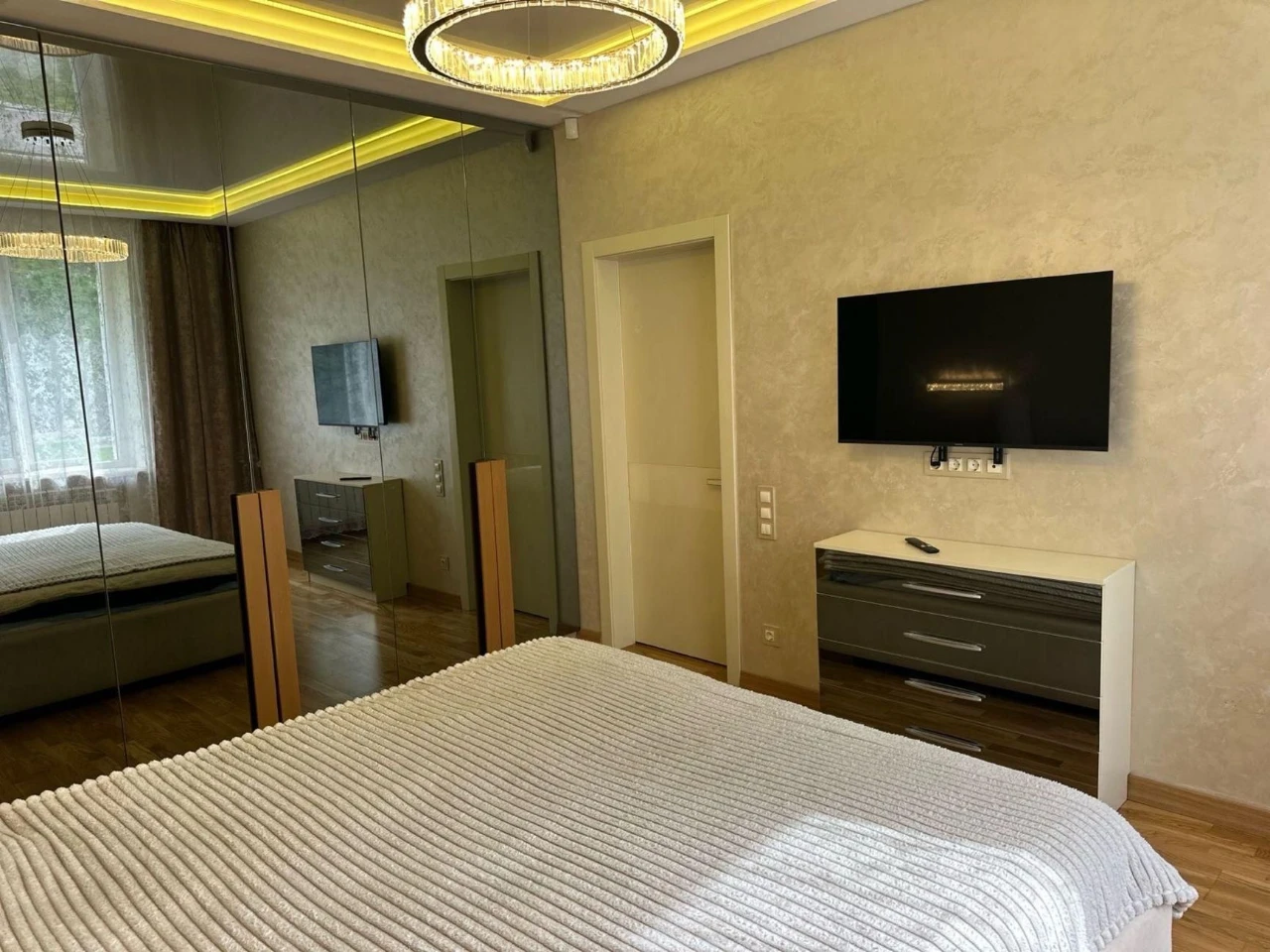 Продам 2к квартиру с ремонтом, Данилевского ул., 8, Госпром