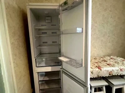 Квартира. Київ, Ревуцького вул.