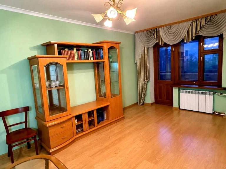 Квартира. Житомир, улица Михаила Грушевского