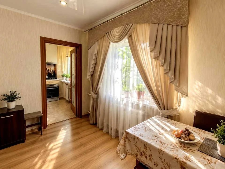 Apartment. Sumgaitska St., Kharkiv
