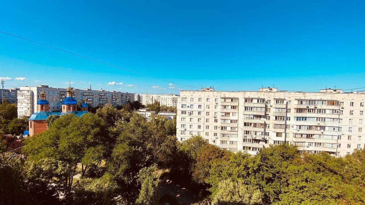 3-х кімнатна квартира ПЗР Сумгаїтська (маг. Делікат)