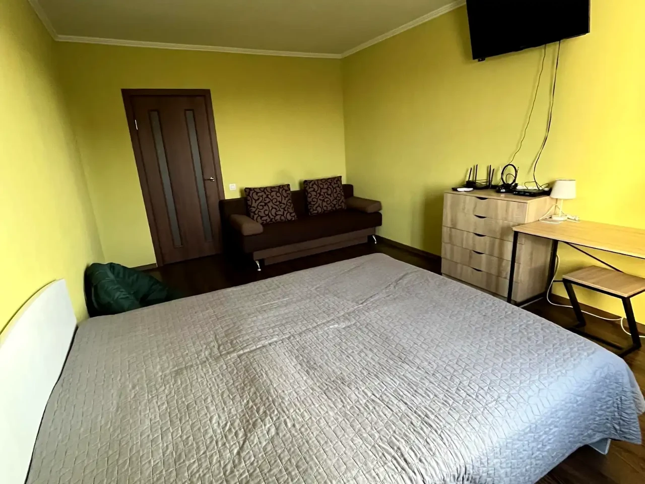 Сдается 2-комнатная квартира 69,5 м²