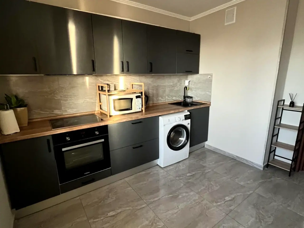 Сдается 2-комнатная квартира 69,5 м²