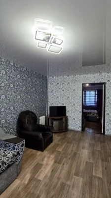Продаж великої гарної 3-кімн. квартири, вул. Радіаторна
