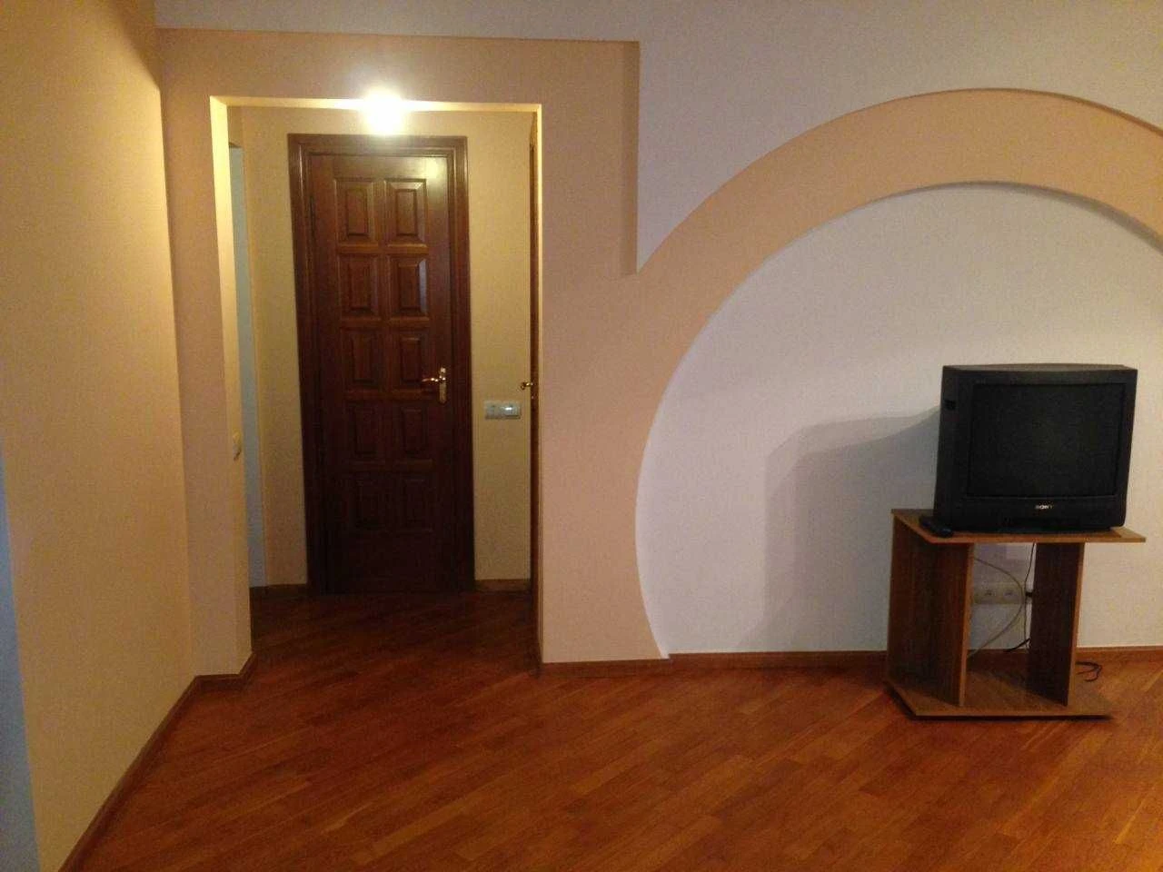Sale of a 3-room apartment in the center (Gradiški)