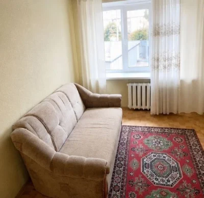 For Sale: Apartment. Metro 23 August. Botanical Garden.