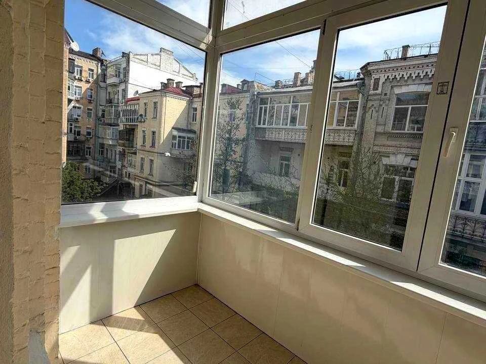 Квартира. Саксаганського, 30-Б, Київ