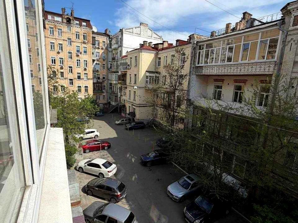 Квартира. Саксаганського, 30-Б, Київ