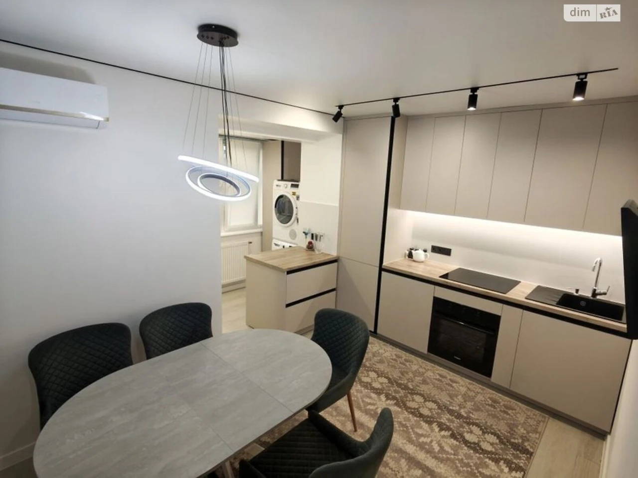 Apartment for Sale, Obolon