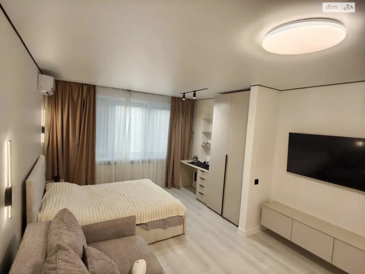 Apartment for Sale, Obolon