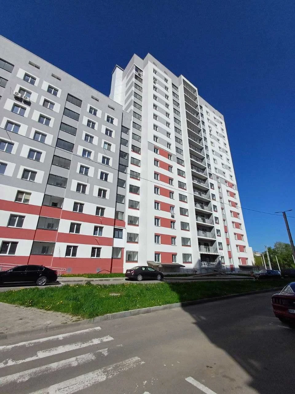 URGENT! OCCUPIED HOUSE! 1-room apartment in Hydropark residential complex