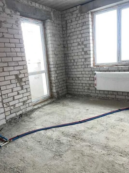 URGENT! OCCUPIED HOUSE! 1-room apartment in Hydropark residential complex