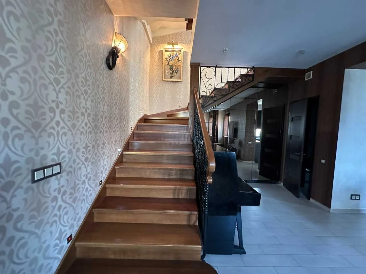 Продається Чудовий Дім 250 м² селище Кірова Академіка Павлова