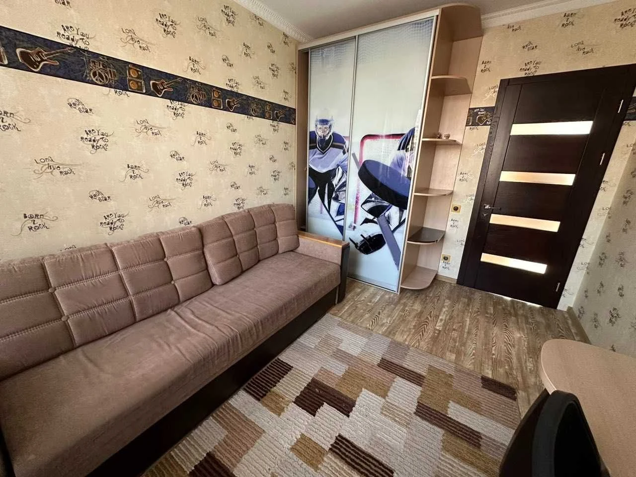 Продається Чудовий Дім 250 м² селище Кірова Академіка Павлова