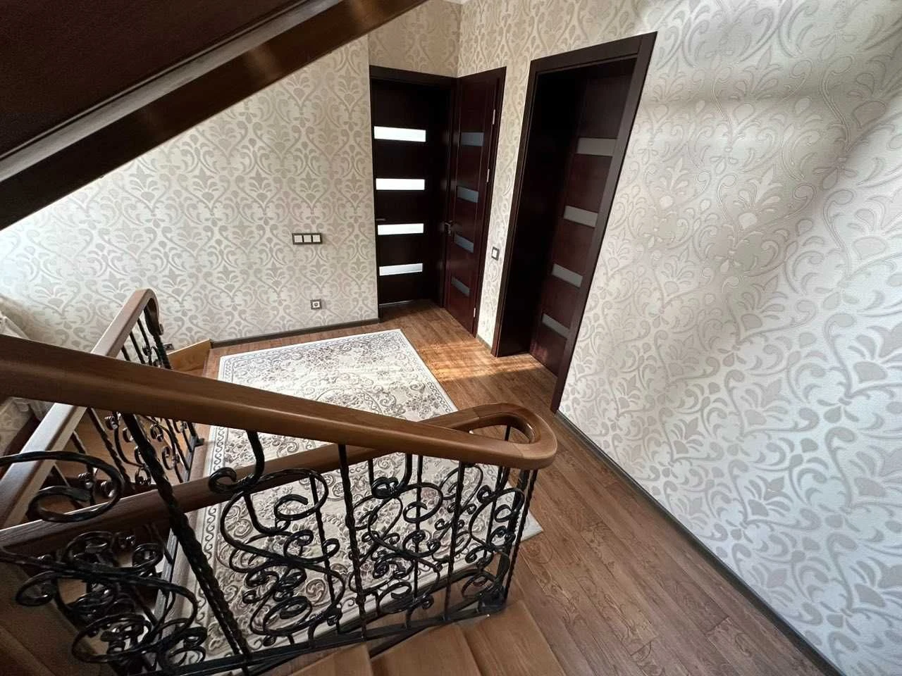Продається Чудовий Дім 250 м² селище Кірова Академіка Павлова