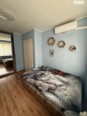 Long-Term Rental Apartment Solomyansky