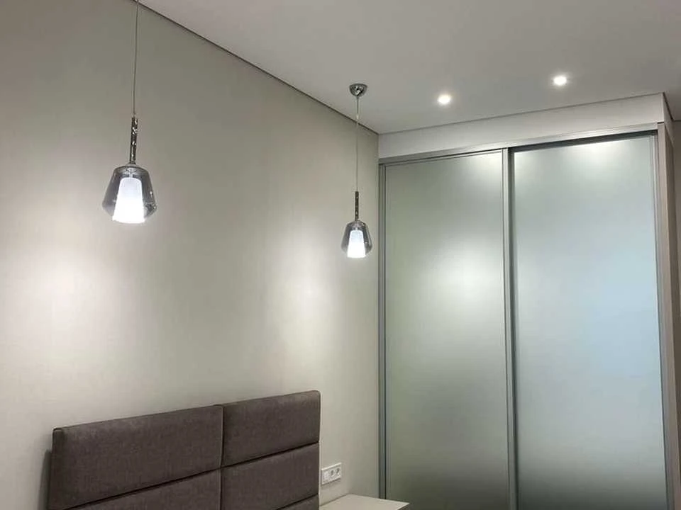 Apartment. Kyiv, Brestsky Prospect.