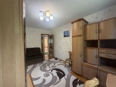 Rent 3-room apartment, 70 sq. m, Lypkivskyi (Urytskyi) Street 28. floor