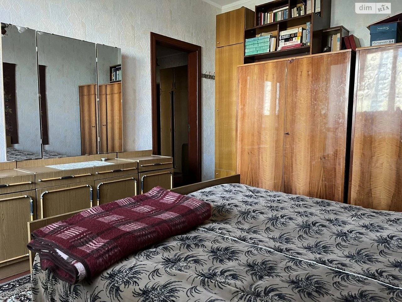 Long-Term Rental Apartment, Poznyak