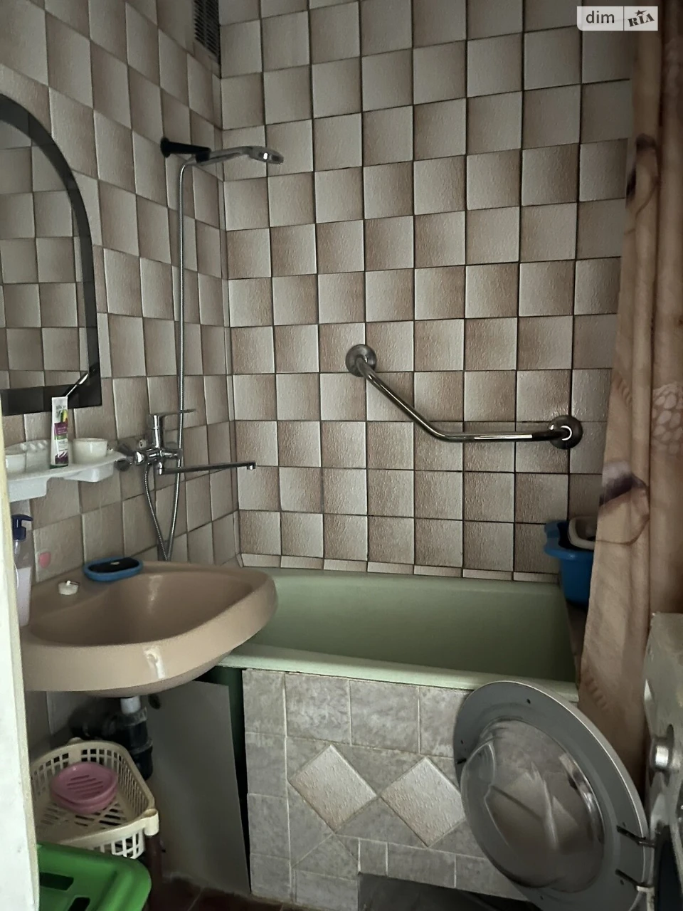 Long-Term Rental Apartment, Poznyak