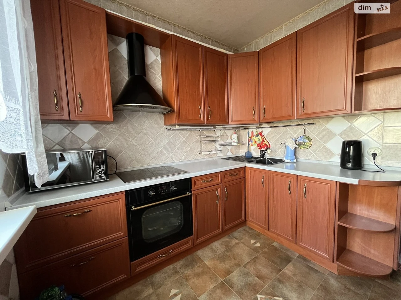 Long-Term Rental Apartment, Poznyak