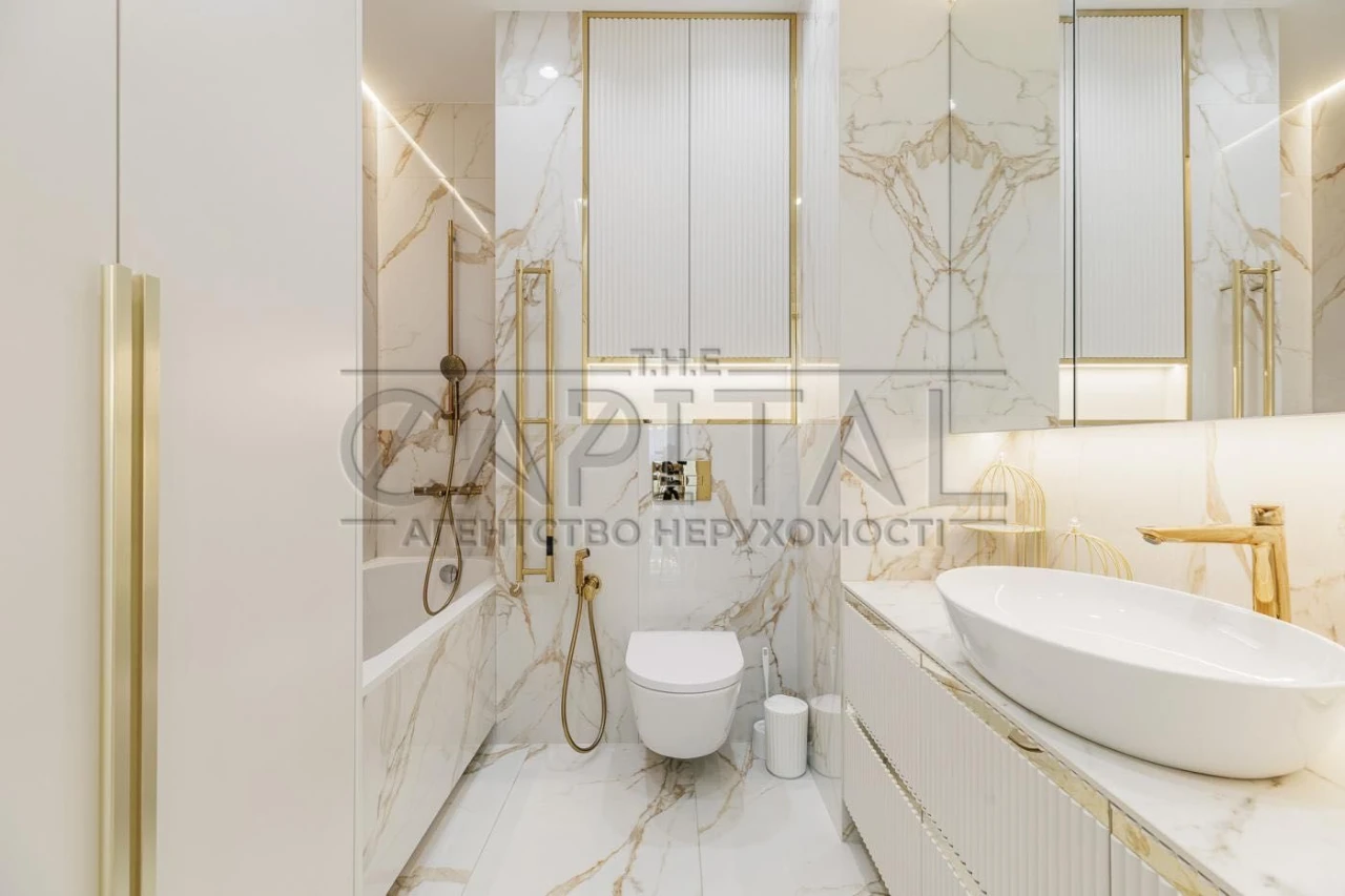 Generator / Sale of a designer 2-room apartment in the "Francouzsky Kvartal 2" residential complex