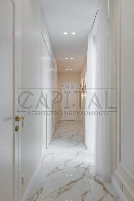 Generator / Sale of a designer 2-room apartment in the "Francouzsky Kvartal 2" residential complex