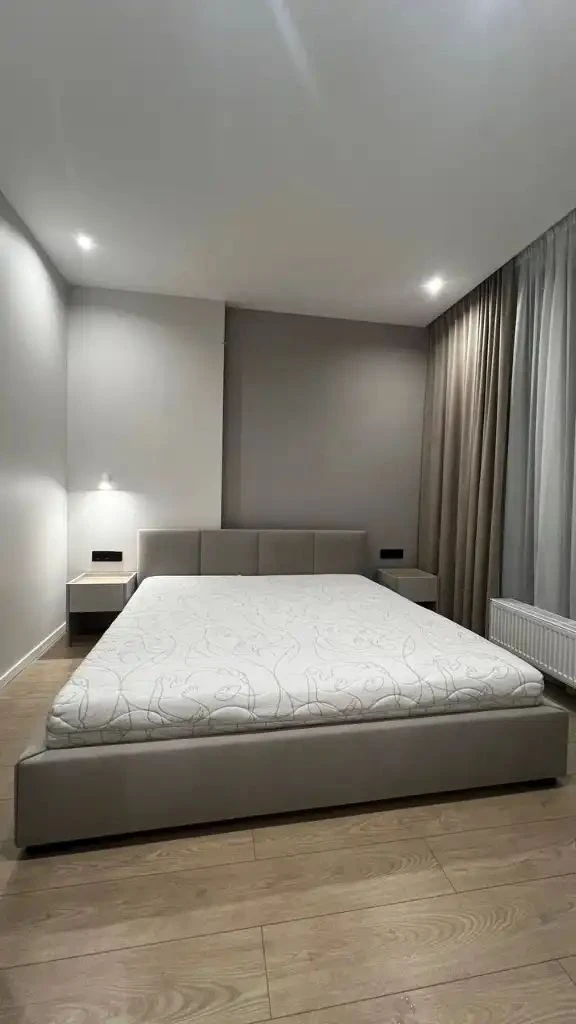 Продам 1-кімнатну квартиру, Центр (Кіровський), ЖК Geneve