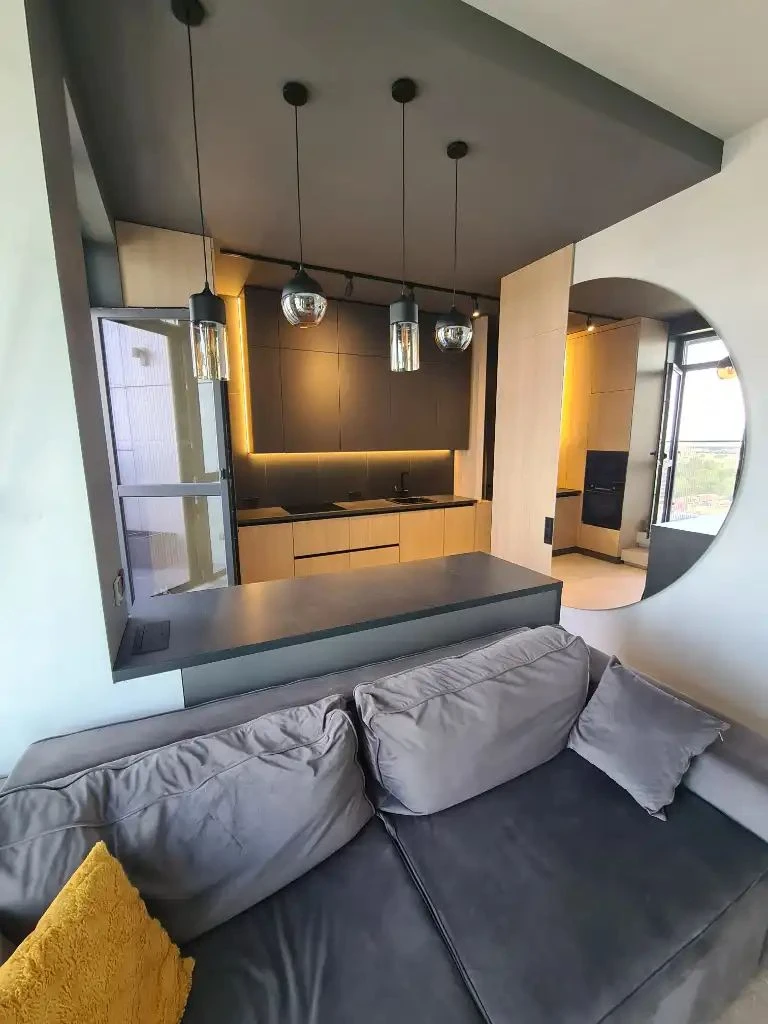 For Sale 3-bedroom apartment, Center (Kirovsky), Geneva Residence