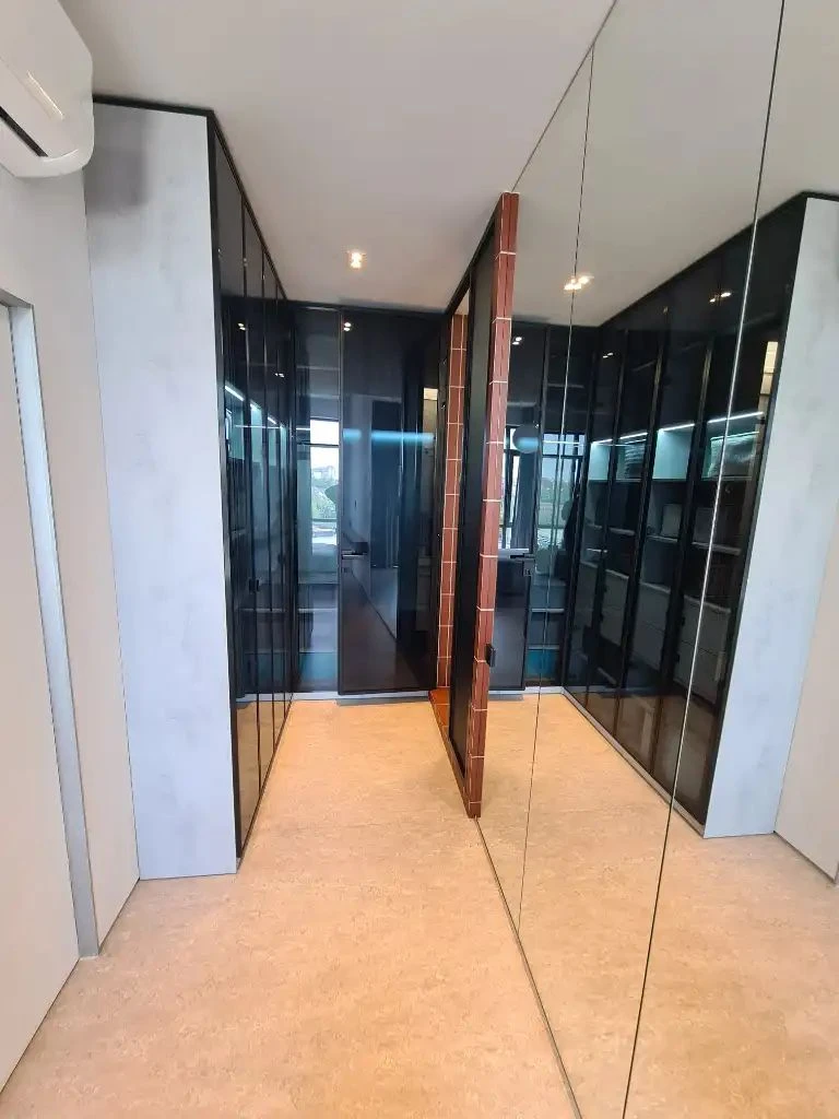 For Sale 3-bedroom apartment, Center (Kirovsky), Geneva Residence