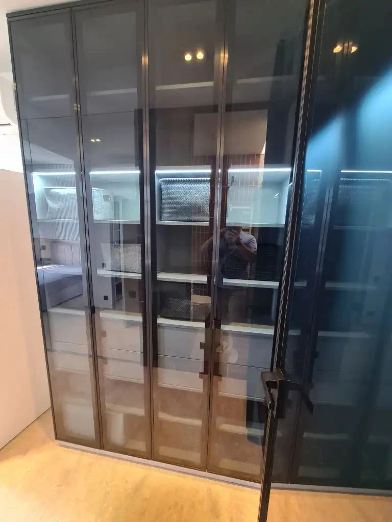 For Sale 3-bedroom apartment, Center (Kirovsky), Geneva Residence