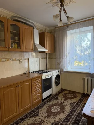 Двухкомнатная квартира  возле  Дома мебели на Черемушках
