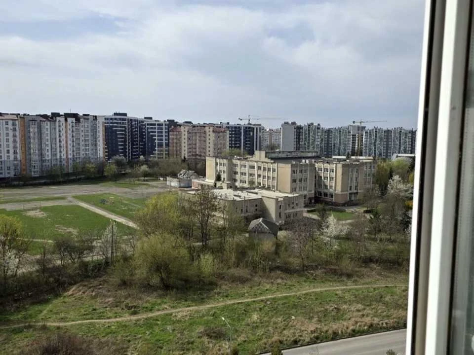 Квартира. Івано-Франківськ, вулиця Тролейбусна