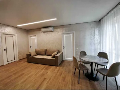 Apartment. Uzhhorod, Boris Tlekhasa St.